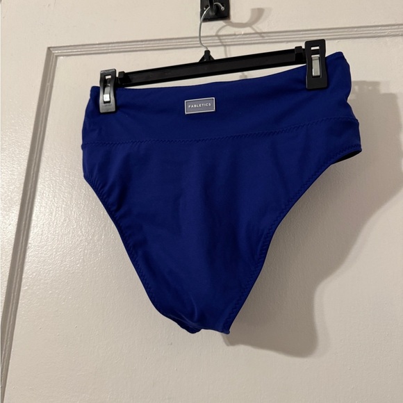 Fabletics High-Waisted Cross Over Swim Bottom Sz Medium - Picture 5 of 6